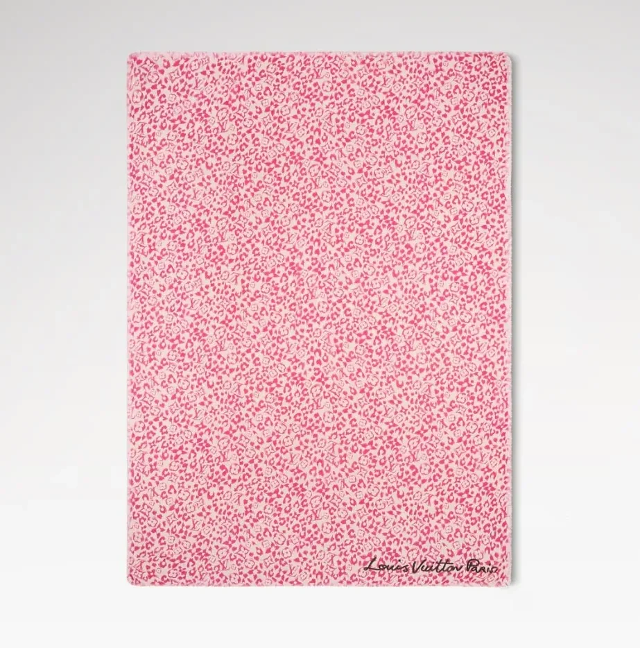 Louis Vuitton LV Safari Stole in Fuchsia