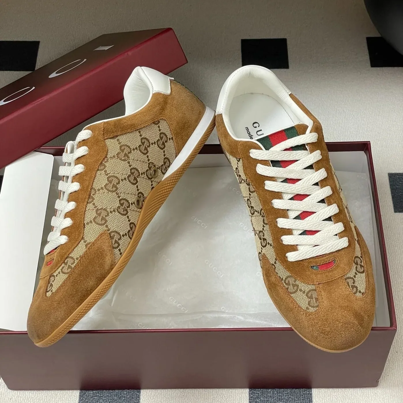 Gucci Shift Sneaker Beige in Brown Gucci Shift Sneaker Beige in Brown