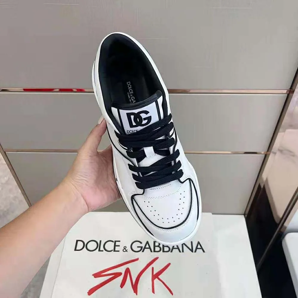 Dolce Gabbana D&G Calfskin Nappa New Roma Sneakers for Unisex in Black
