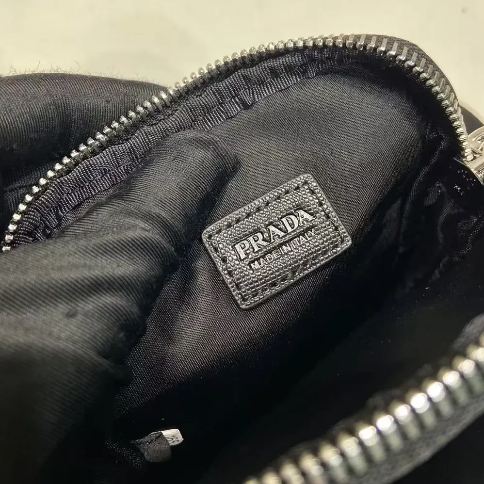Prada Nylon Logo Smartphone Case for Men in Black Prada Nylon Logo Smartphone Case for Men in Black