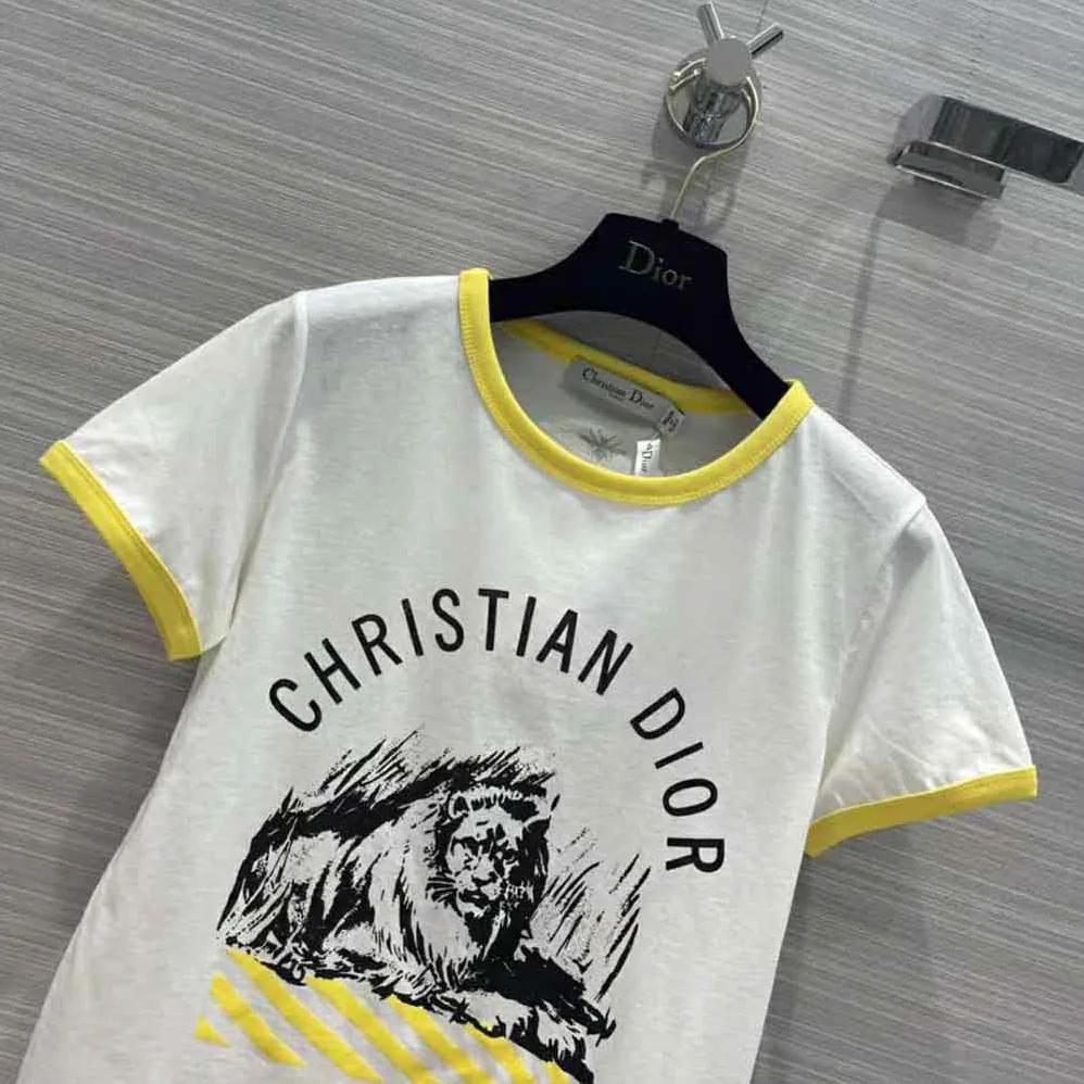 Dior T-shirt White Cotton Jersey with Fluorescent Yellow D for Women in Jungle Pop Motif