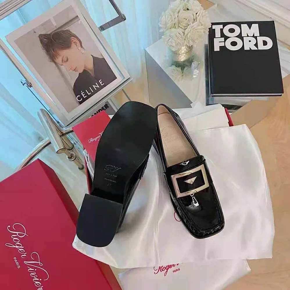 Roger Vivier Preppy Viv' Metal Buckle Loafers in Patent Leather for Women in Black Roger Vivier Preppy Viv' Metal Buckle Loafers in Patent Leather for Women in Black
