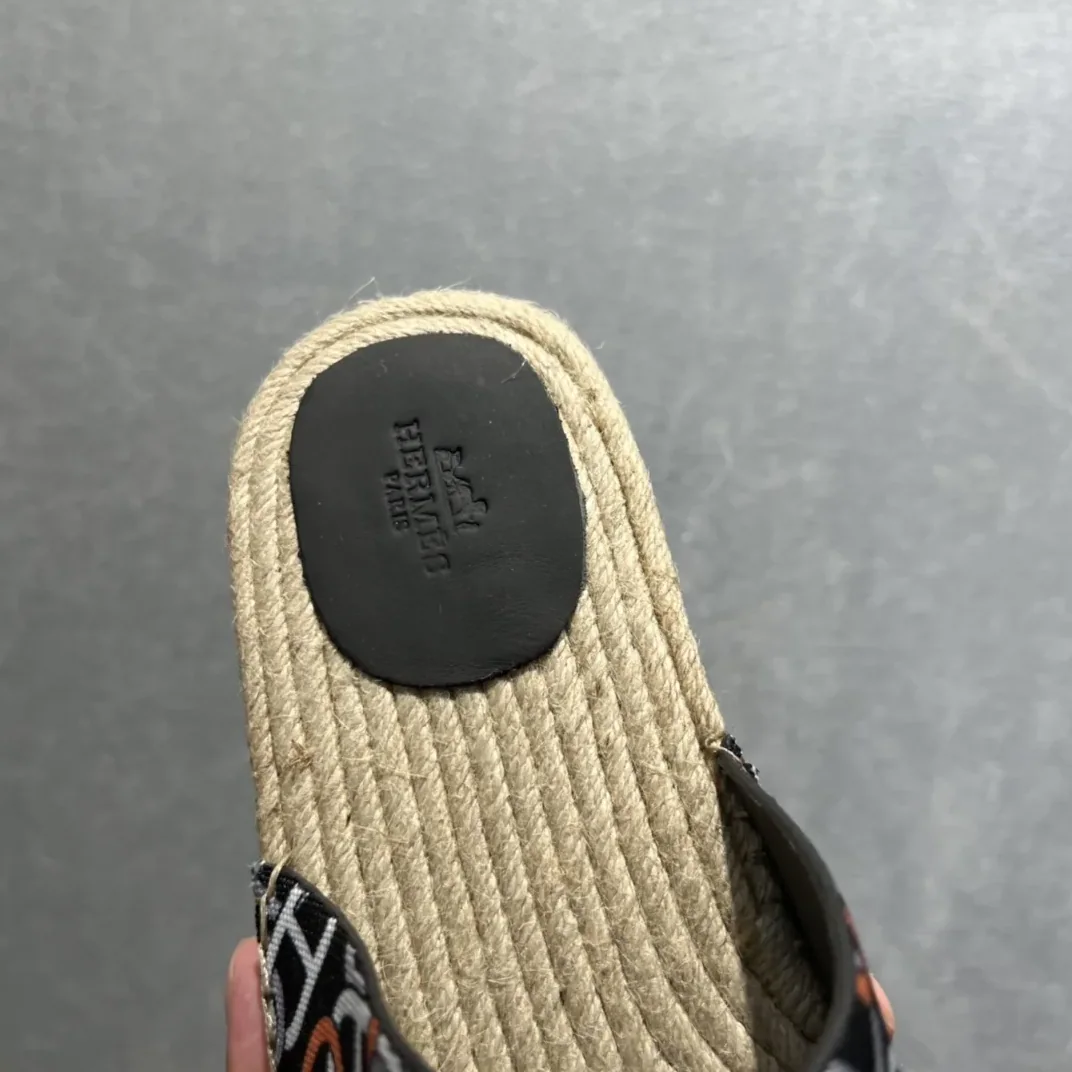 Hermes Old Espadrilles Black