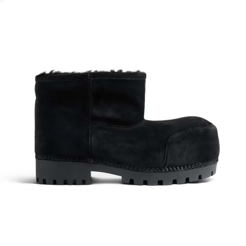 Balenciaga Alaska Fur Bootie in Black Split Calfskin and Synthetic Material for Unisex Balenciaga Alaska Fur Bootie in Black Split Calfskin and Synthetic Material for Unisex