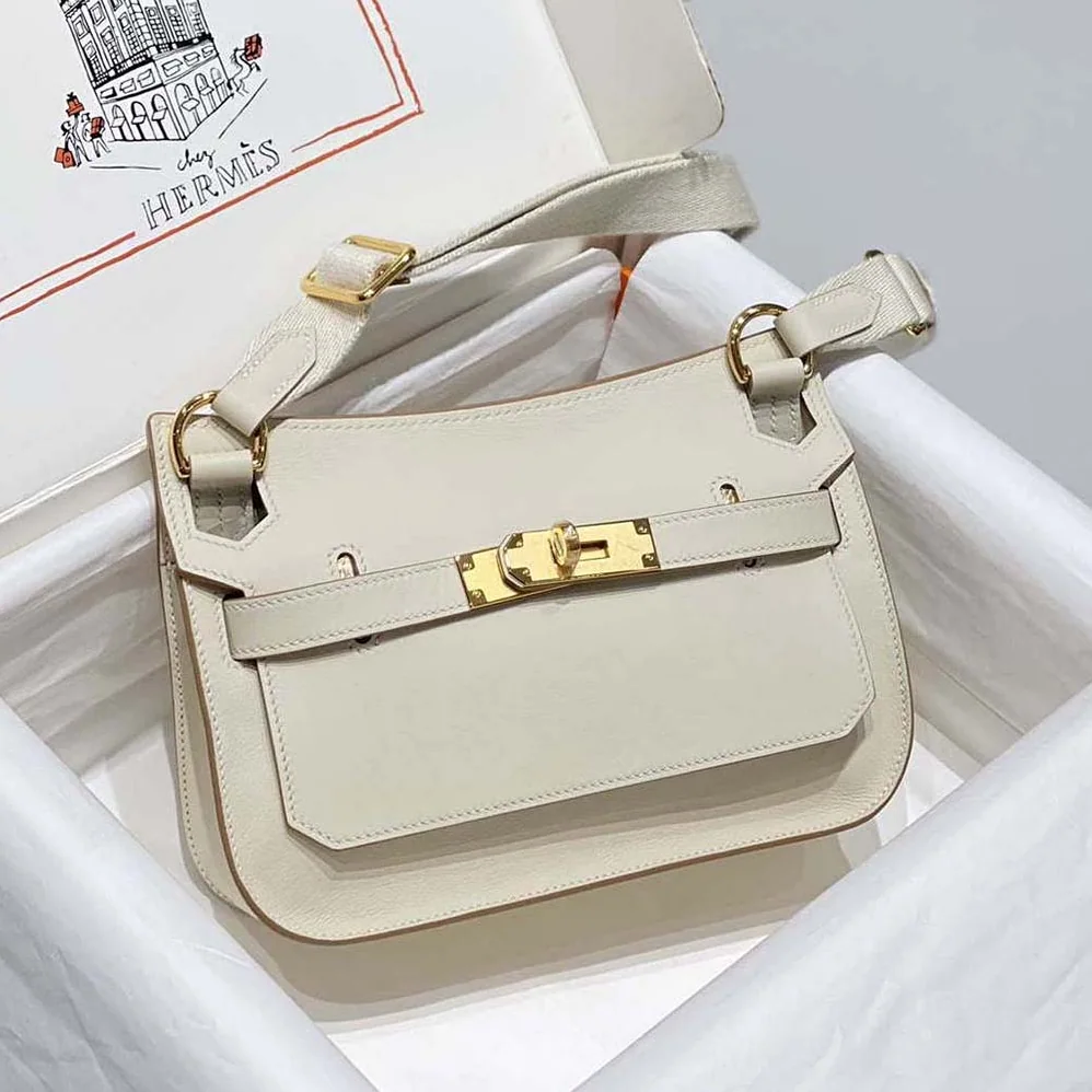 Hermes Jyspiere in Evercolor Leather for Women in White/Gold Hermes Jyspiere in Evercolor Leather for Women in White/Gold