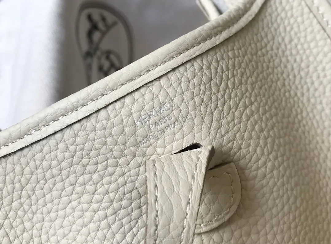 Hermes Evelyne 16 Amazone Bag Beige With Silver in Toned Hardware Hermes Evelyne 16 Amazone Bag Beige With Silver in Toned Hardware