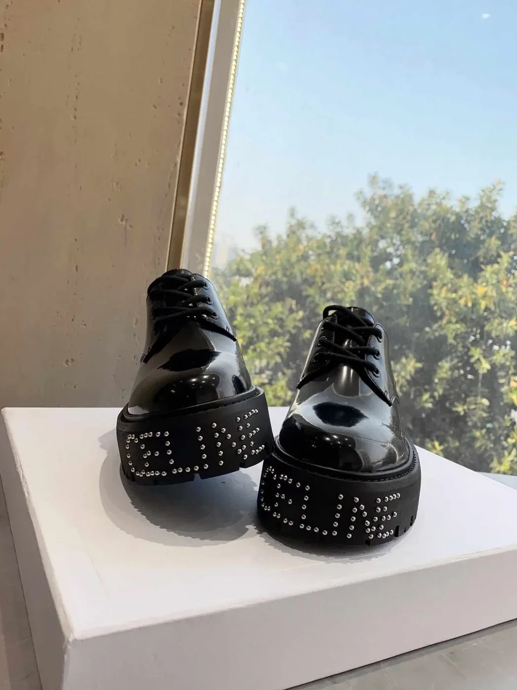 Celine Bulky Derby With Studded Outsole Black .38NO Celine Bulky Derby With Studded Outsole Black .38NO
