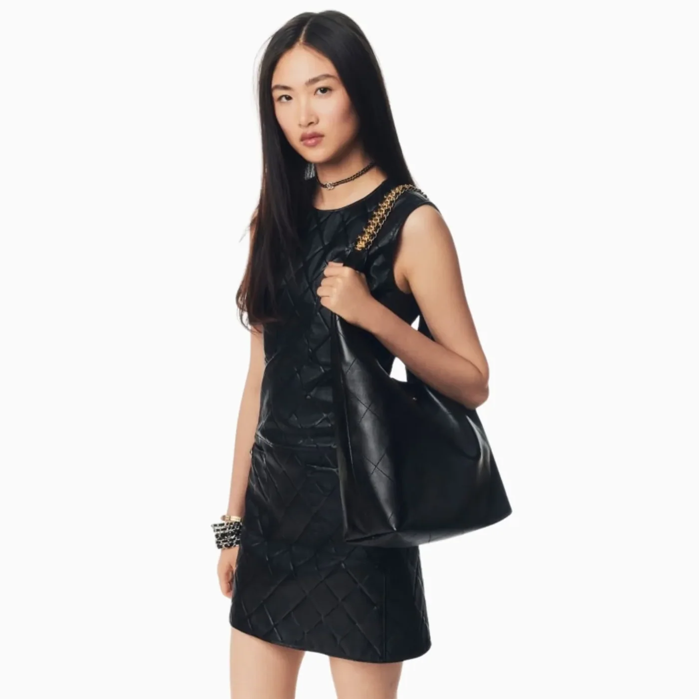 Chanel Hobo Large Bag / Black AS5410 Chanel Hobo Large Bag / Black AS5410