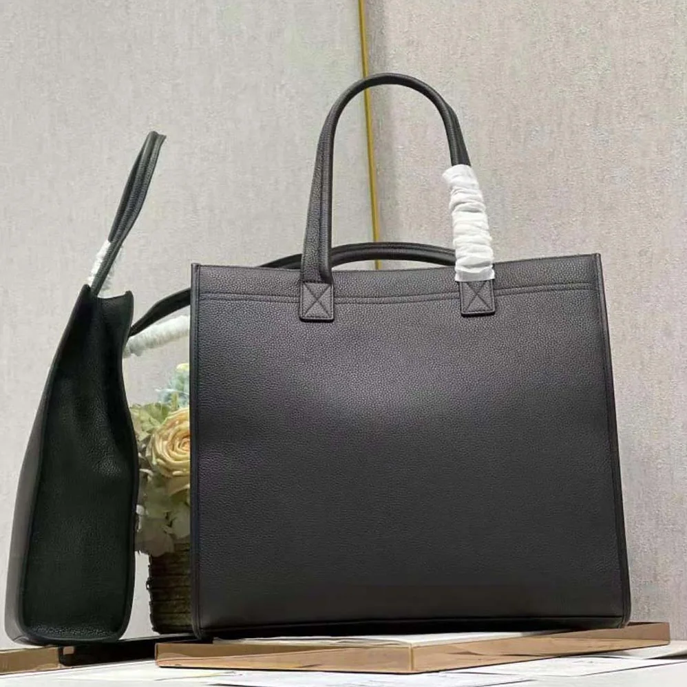 Dior Safari Tote Bag Black Grained Calfskin for Men