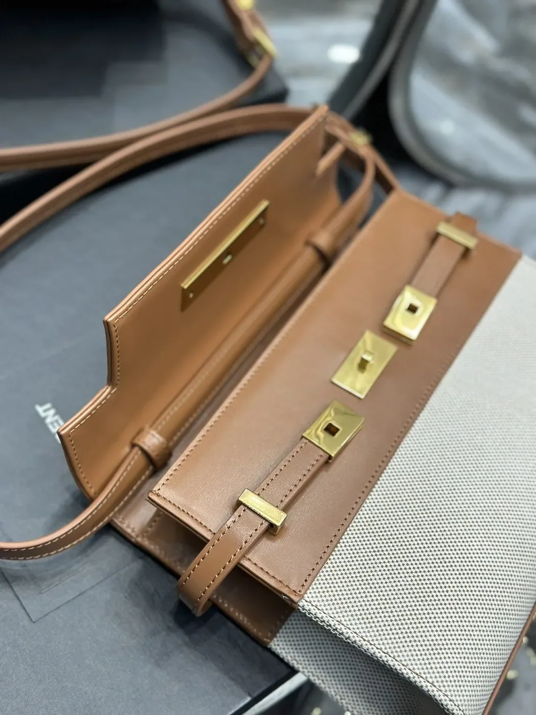 Saint Laurent Manhattan Small Shoulder Bag Brown /