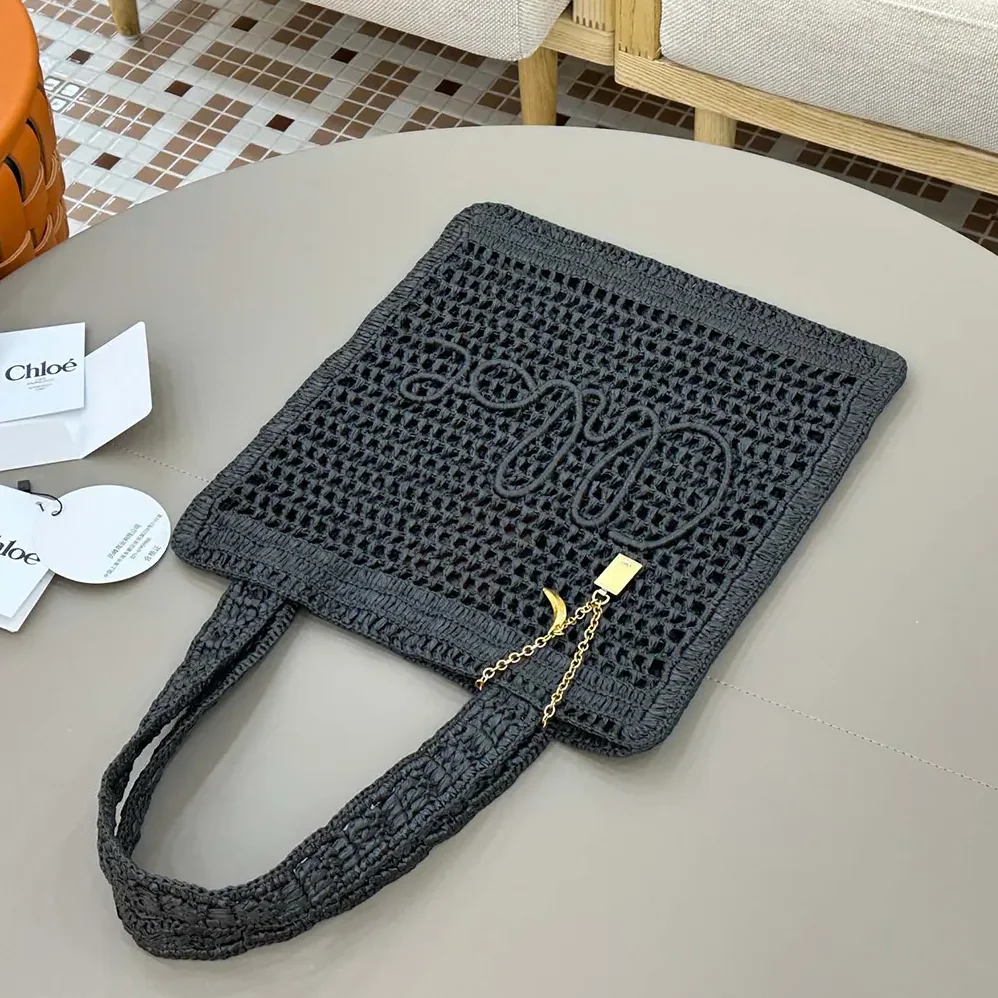 Chloe Summer Banana Tote Bag In Raffia for Women in Black
