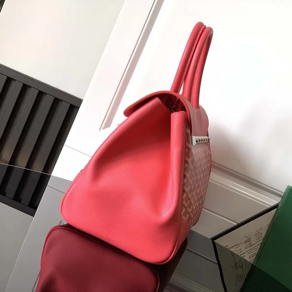 Goyard Saïgon Tote Bag for Women in Pink Goyard Saïgon Tote Bag for Women in Pink