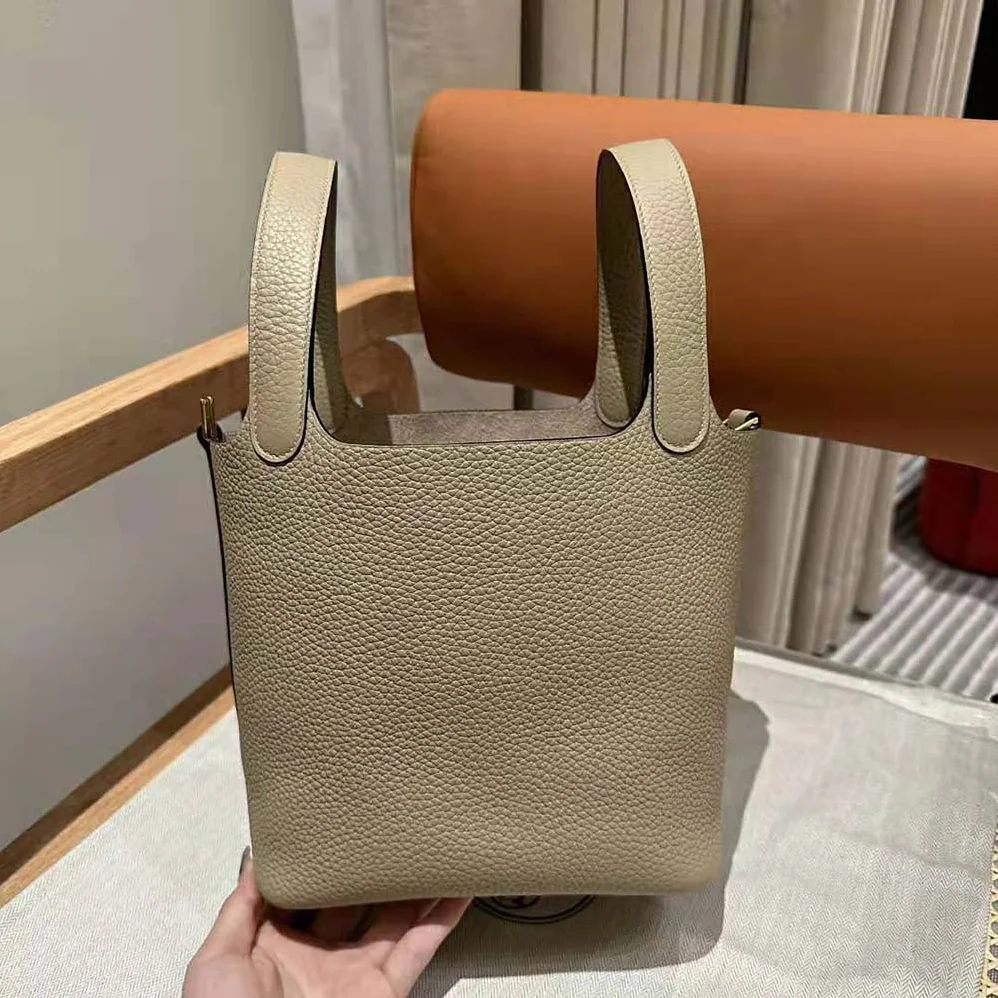 Hermes Picotin Lock 18cm in Clémence leather for Women in Gray