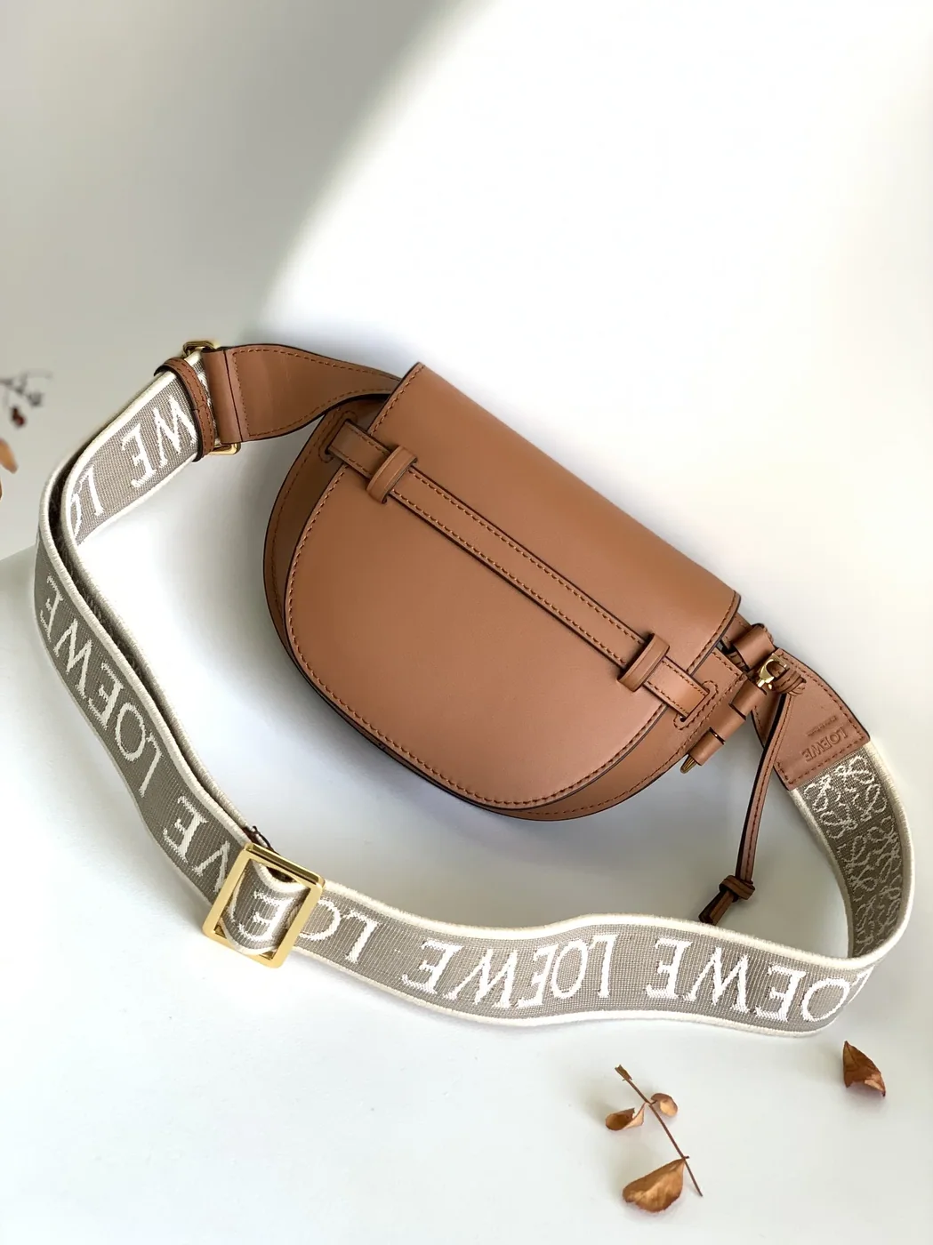 Loewe Gate Dual Mini Shoulder Bag / Brown Gold Hardware A650N46X13 Loewe Gate Dual Mini Shoulder Bag / Brown Gold Hardware A650N46X13
