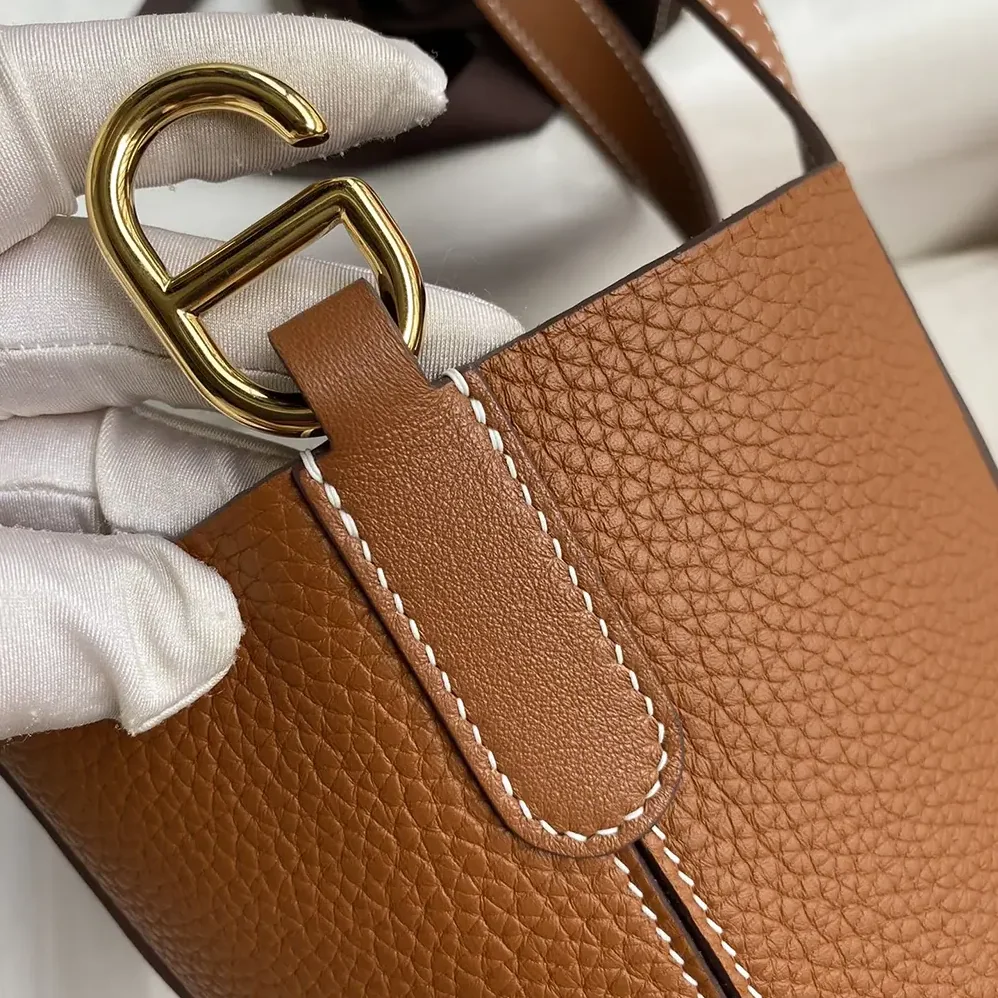Hermes In the Loop 18 Handbag Clemence Leather for Women in Brown/Gold