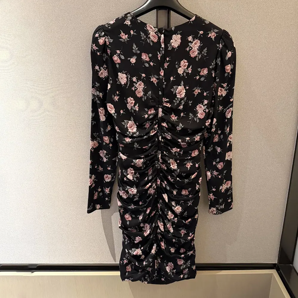 Dolce Gabbana D&G Vintage Rose for Women in Print Draped Dress Dolce Gabbana D&G Vintage Rose for Women in Print Draped Dress