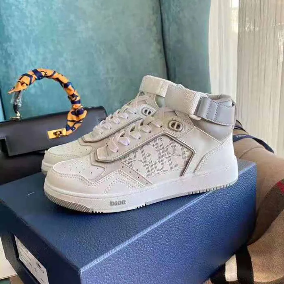 Dior B27 High-Top Sneaker Smooth Calfskin with Dior Oblique Jacquard for Men in White