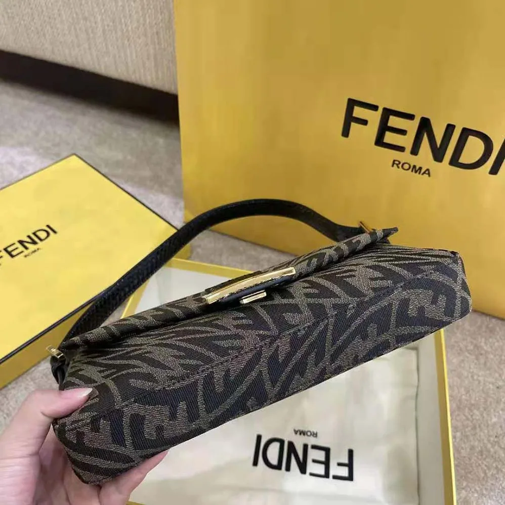 Fendi Baguette 1997 Brown Jacquard FF Vertigo Bag for Women Fendi Baguette 1997 Brown Jacquard FF Vertigo Bag for Women