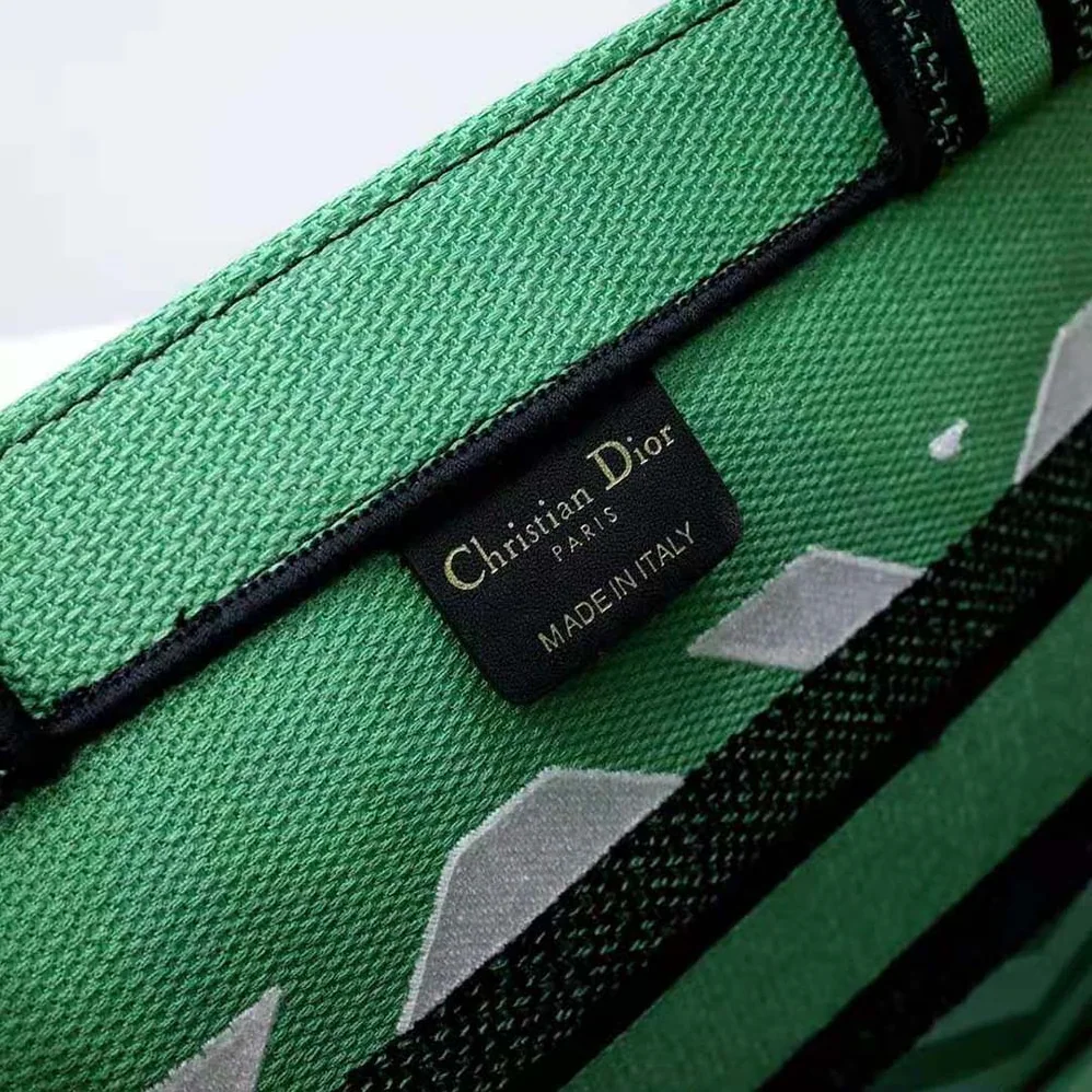 Dior Medium Dior Book Tote Bright Green and Orange D for Women in Jungle Pop Embroidery Dior Medium Dior Book Tote Bright Green and Orange D for Women in Jungle Pop Embroidery