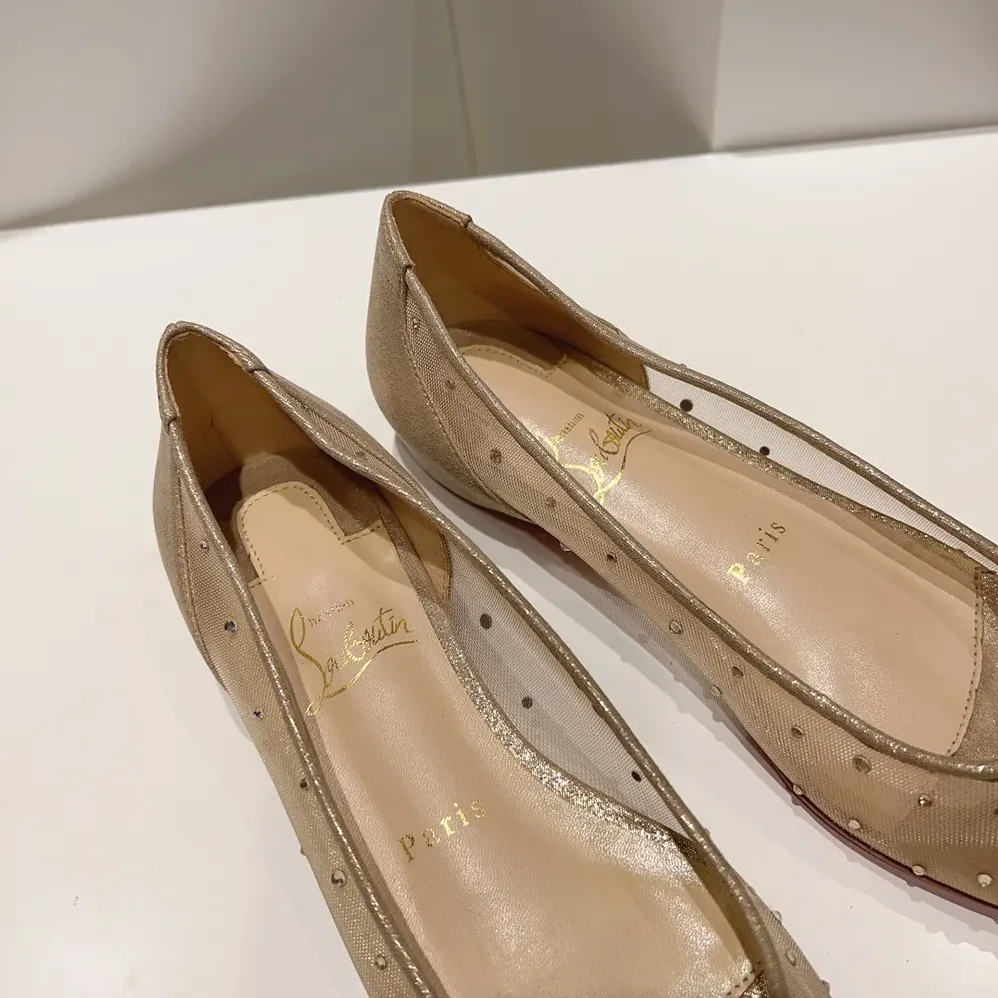 Christian Louboutin Follies Strass Ballerinas Mesh and Suede for Women in Beige Christian Louboutin Follies Strass Ballerinas Mesh and Suede for Women in Beige