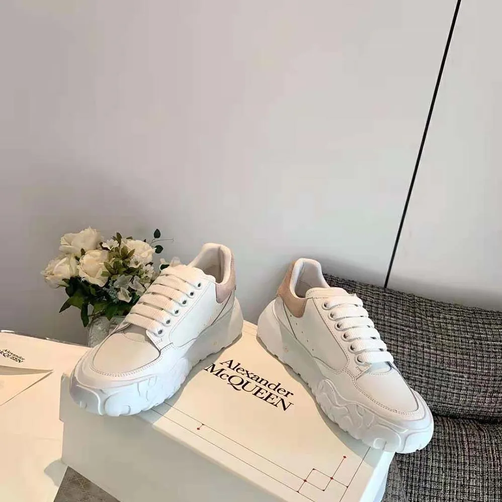 Alexander Mcqueen Court Trainer in Patchouli for Unisex in Pink