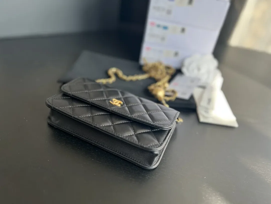 Chanel CC Wallet On Chain Bag Black /