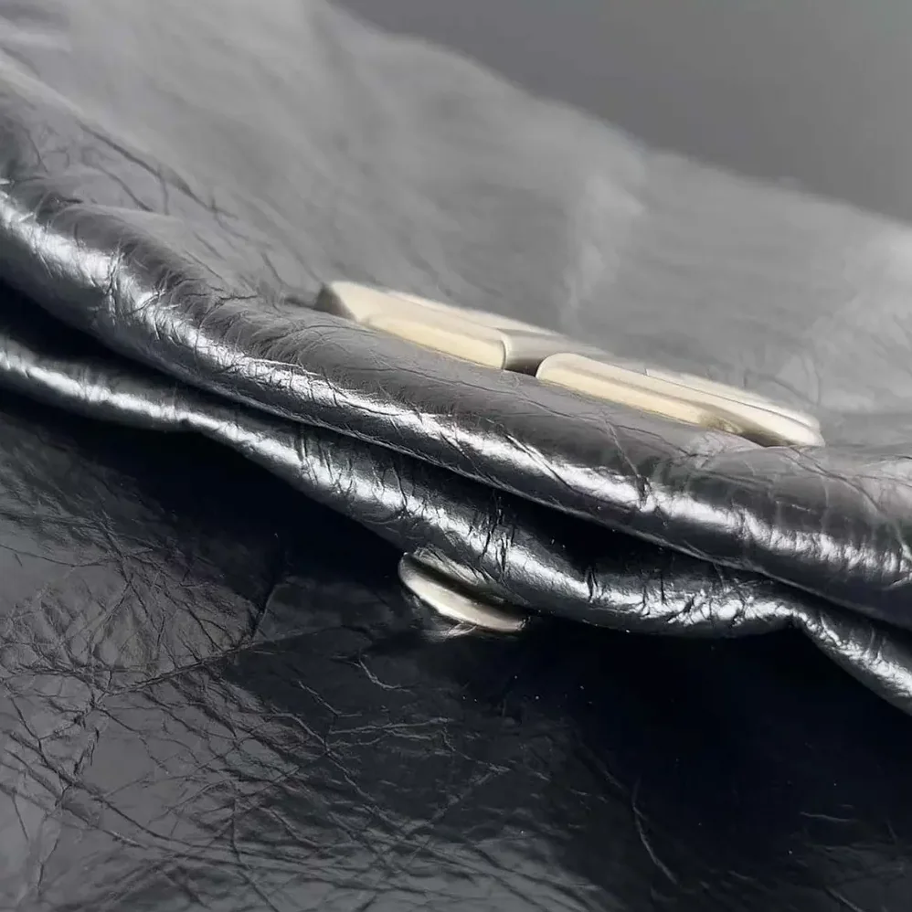 Balenciaga Monaco Large Chain Bag in Black for Women in Silver Arena Calfskin Balenciaga Monaco Large Chain Bag in Black for Women in Silver Arena Calfskin