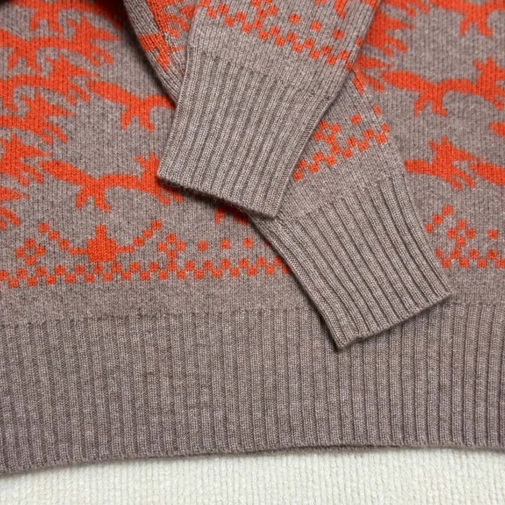 Burberry Cropped Fox Wool Sweater for Men