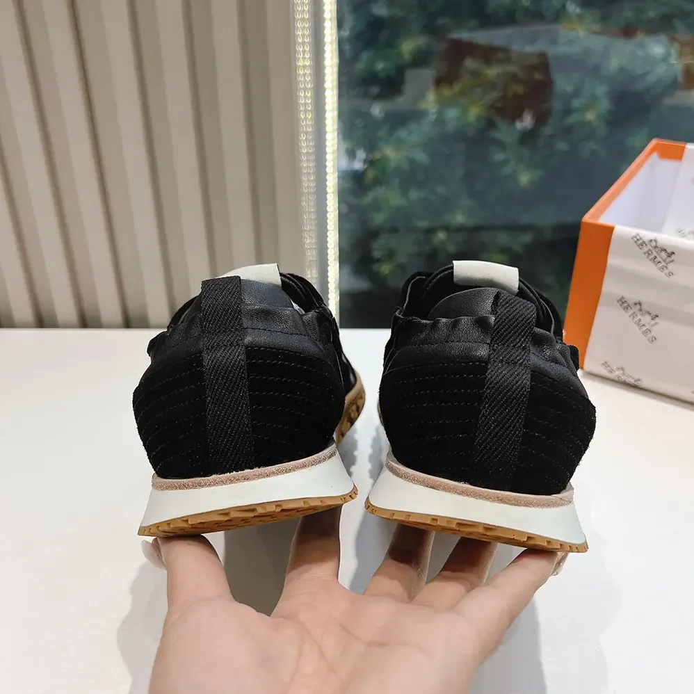Hermes Jet Sneaker in Technical Canvas and Suede Goatskin for Unisex in Black