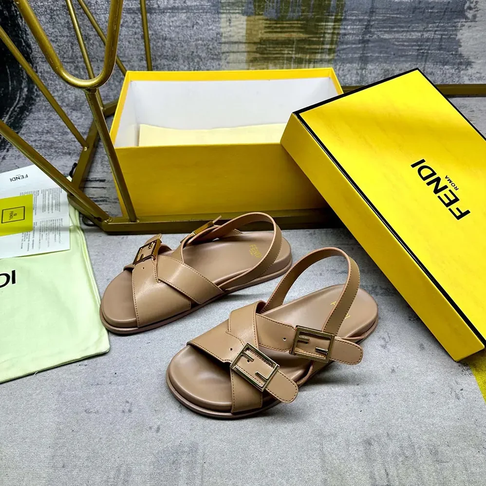 Fendi Feel Beige Leather Slides for Women