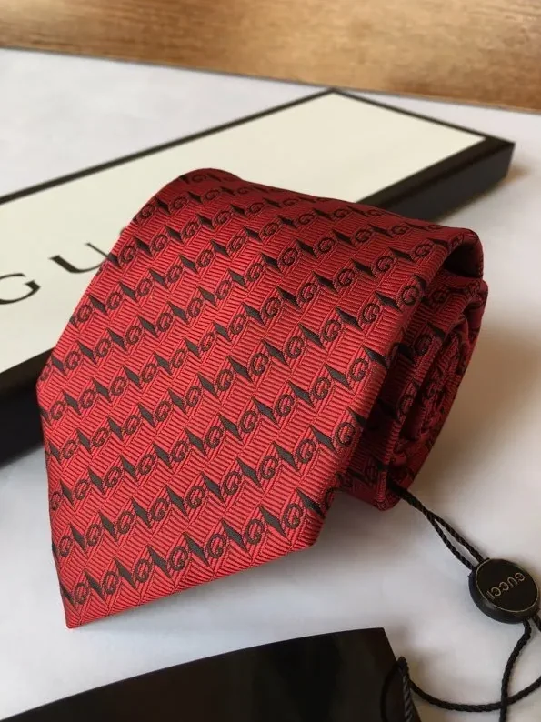 Gucci G Silk Jacquard Tie Red GG for Men