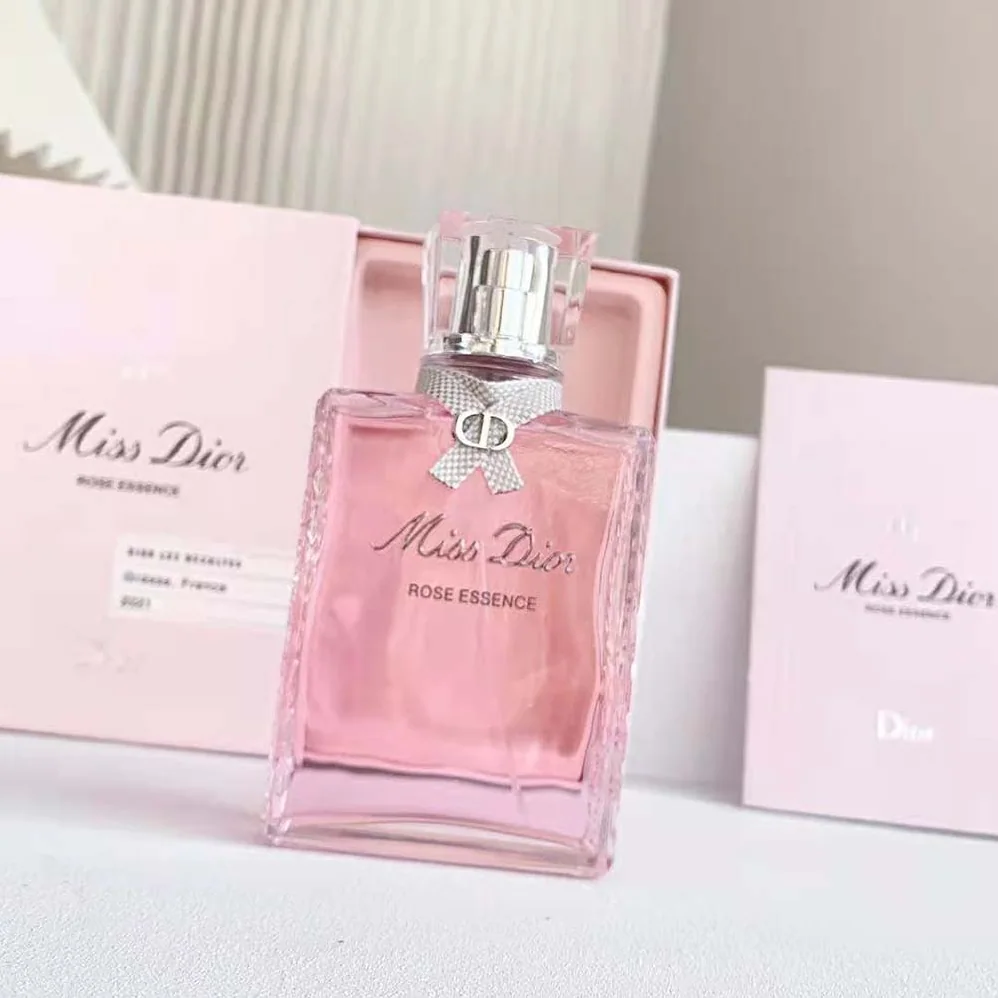 Dior Miss Dior Rose Essence Eau de Toilette – Fresh, Floral and Woody Notes 100 ml for Women Dior Miss Dior Rose Essence Eau de Toilette – Fresh, Floral and Woody Notes 100 ml for Women