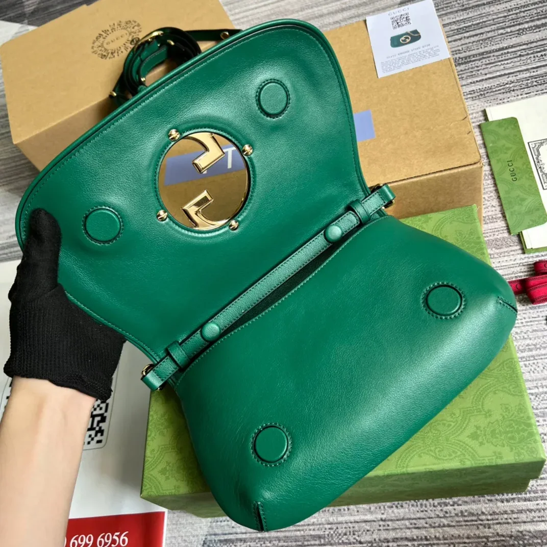 Gucci Blondie Medium Shoulder Bag in Green Gold Hardware