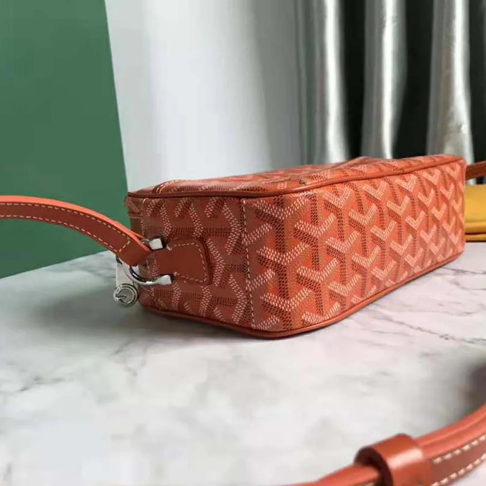 Goyard Cap-vert Pm Bag for Unisex in Orange Goyard Cap-vert Pm Bag for Unisex in Orange
