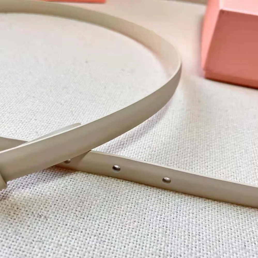 Miu Miu Brushed Leather Belt with Enameled Metal Buckle for Women in White Miu Miu Brushed Leather Belt with Enameled Metal Buckle for Women in White