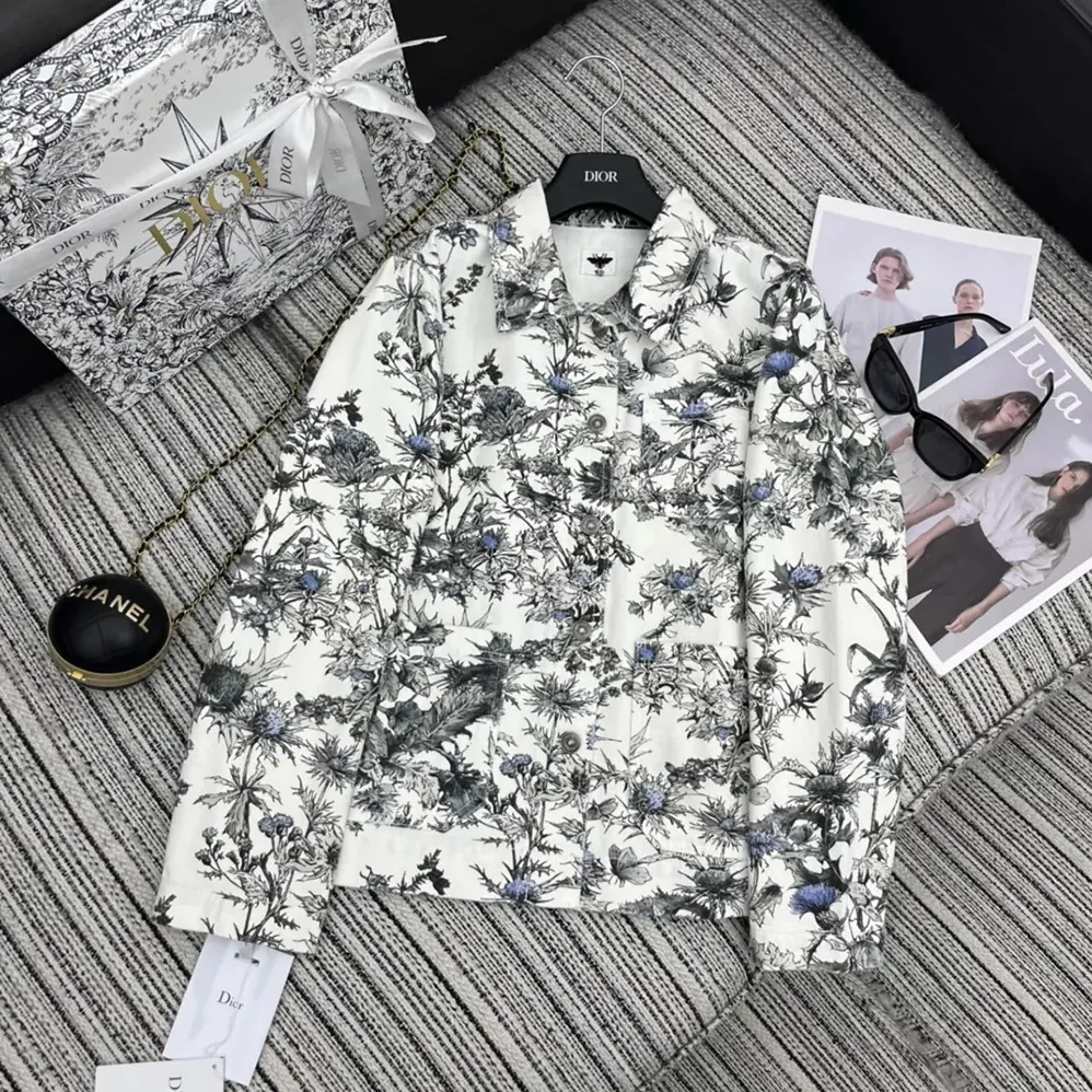 Dior Caro Jacket White Cotton Denim with Blue Dior Chardons Motif for Women Dior Caro Jacket White Cotton Denim with Blue Dior Chardons Motif for Women