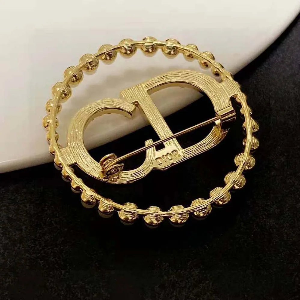 Dior Clair D Lune Brooch Gold for Women in Finish Metal Dior Clair D Lune Brooch Gold for Women in Finish Metal