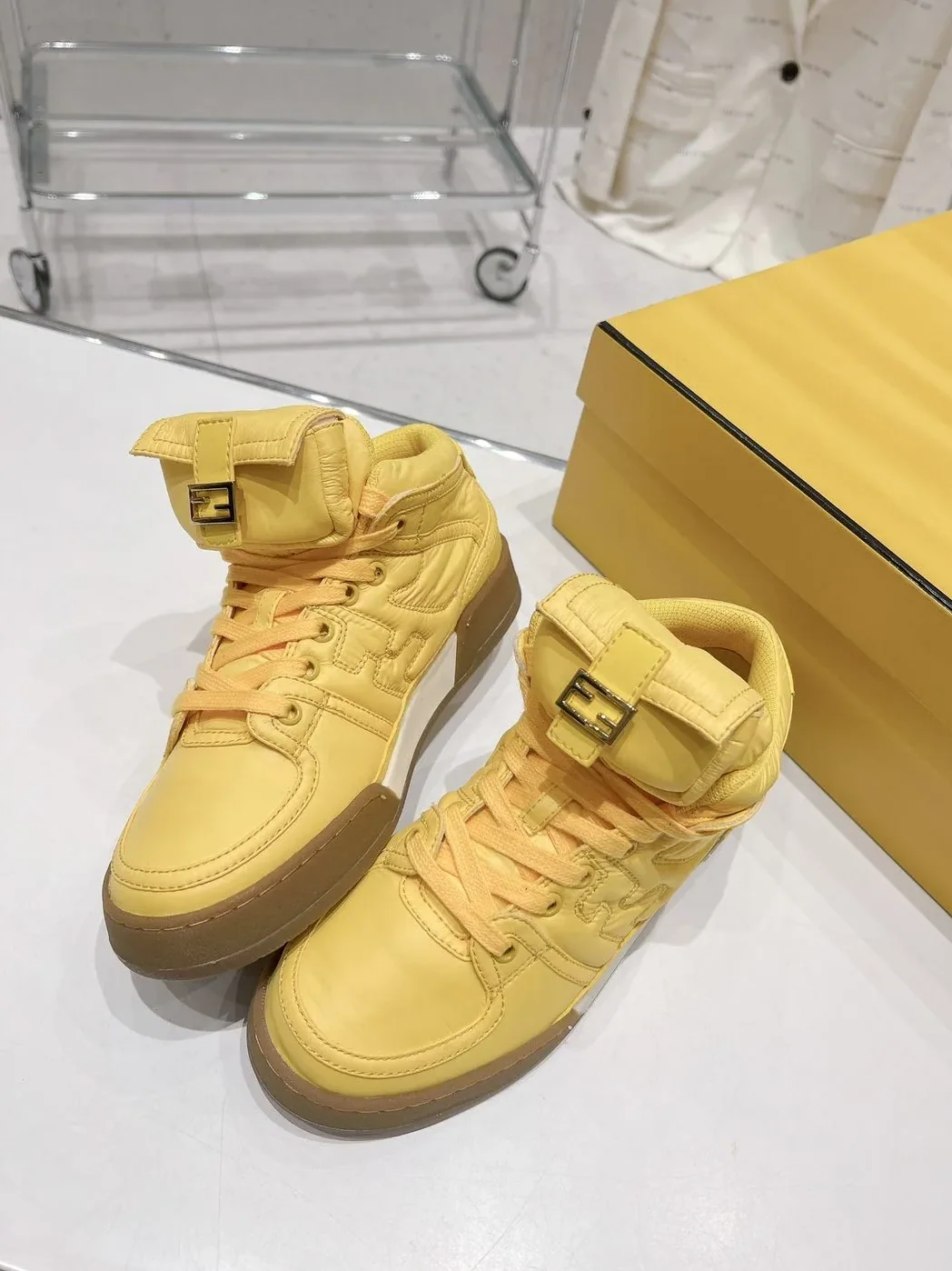 FD Fendi Match Lace-Up High in Top Sneakers Yellow
