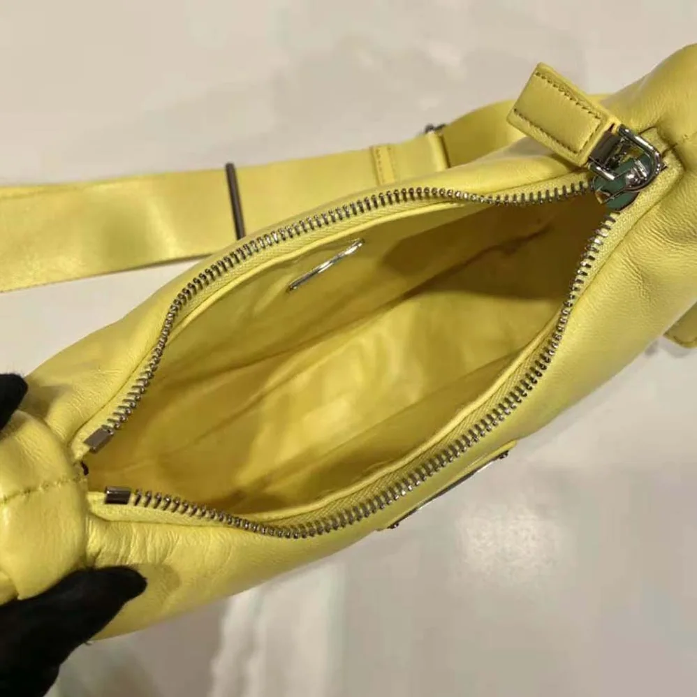 Prada Padded Nappa-Leather Prada Re-Edition 2005 Shoulder Bag for Women in Yellow