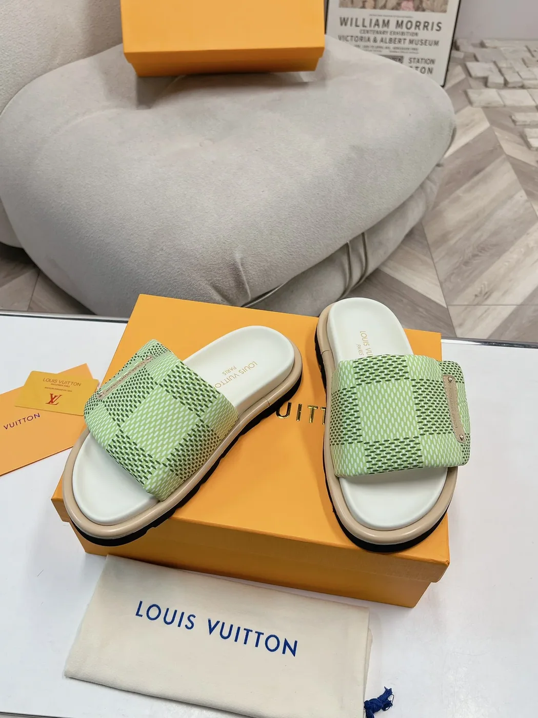 Louis Vuitton Slipper Pillow Flat Comfort Mule Beige