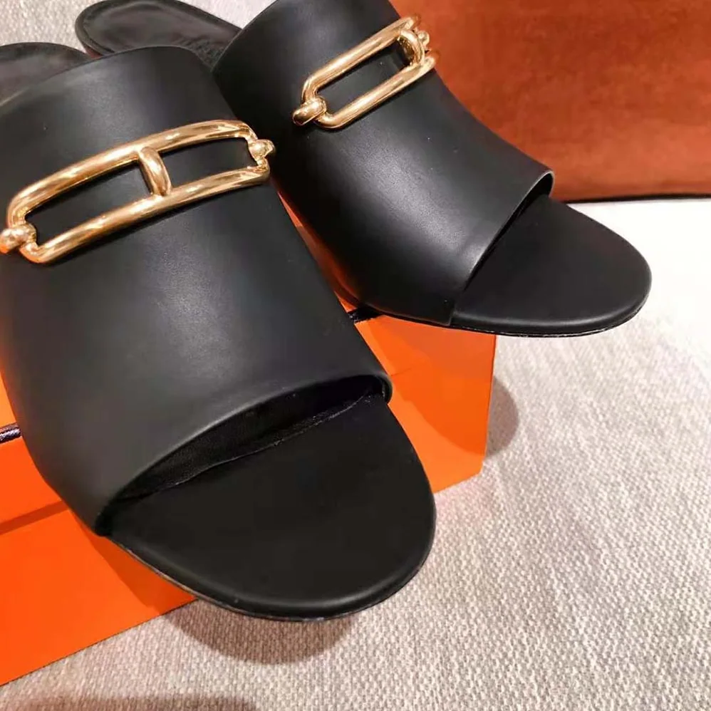 Hermes Camilla Mule High Heel Mule in Calfskin for Women in Black