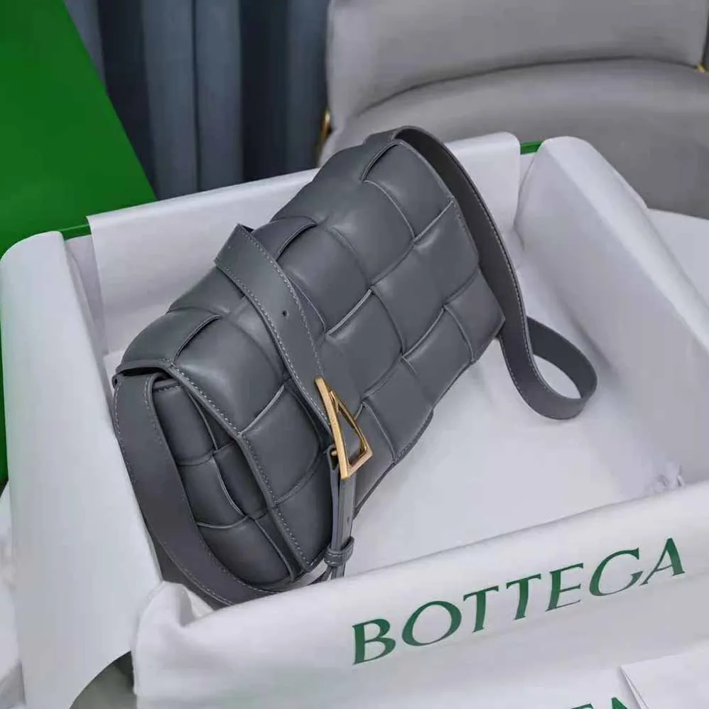 Bottega Veneta Padded Cassette Padded Intreccio Leather Cross-Body Bag for Women in Gray Bottega Veneta Padded Cassette Padded Intreccio Leather Cross-Body Bag for Women in Gray