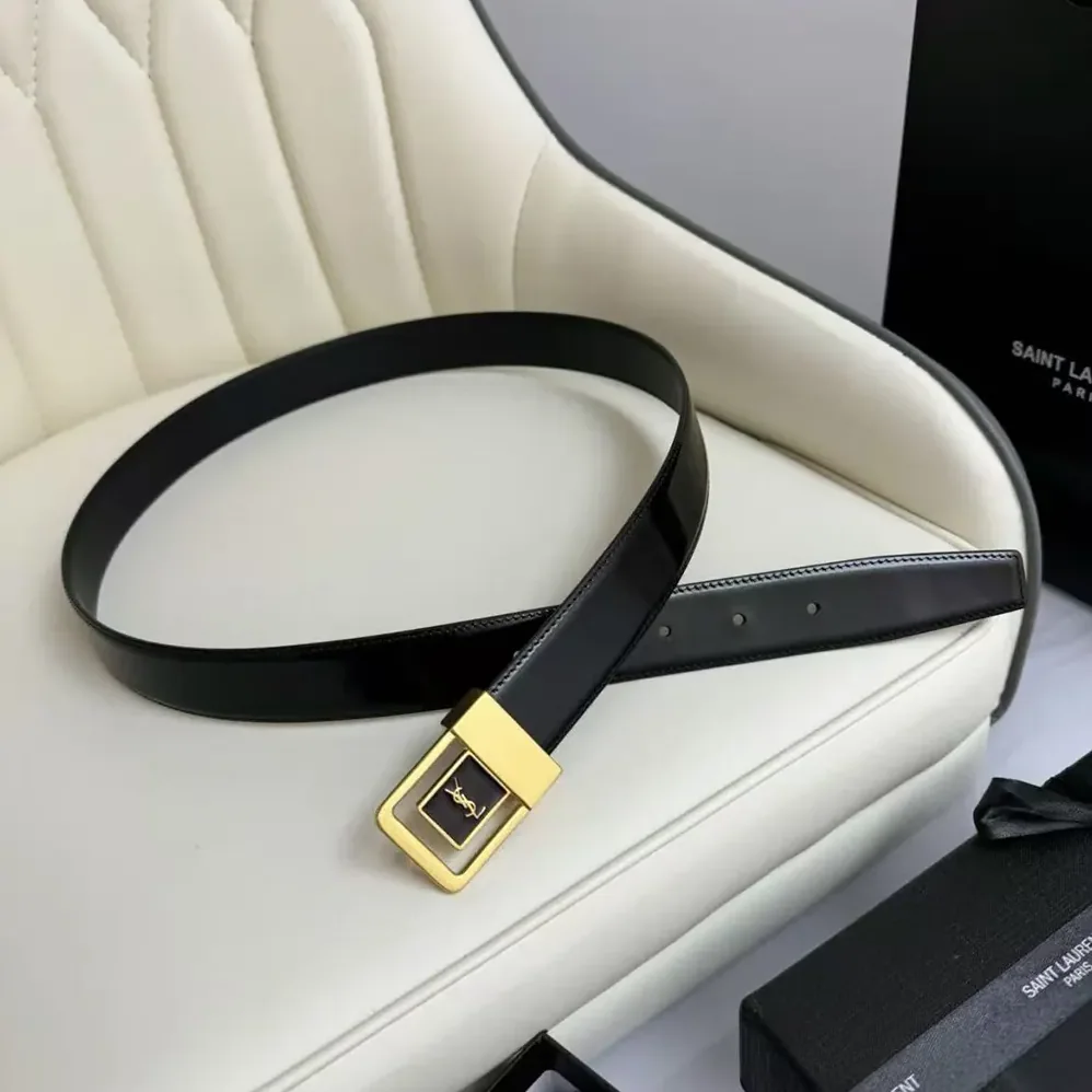 Saint Laurent YSL La 66 Buckle Belt in Lacquered Leather for Women in Black Saint Laurent YSL La 66 Buckle Belt in Lacquered Leather for Women in Black