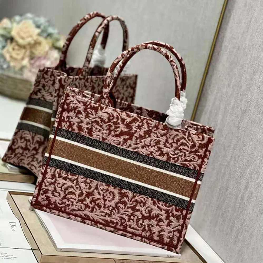 Dior Medium Dior Book Tote Metallic Pink Dior Brocart Embroidery for Women Dior Medium Dior Book Tote Metallic Pink Dior Brocart Embroidery for Women