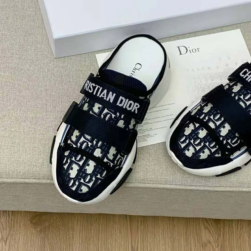 Dior D-Wander Sneaker Deep Blue Dior Oblique Technical Fabric for Women Dior D-Wander Sneaker Deep Blue Dior Oblique Technical Fabric for Women