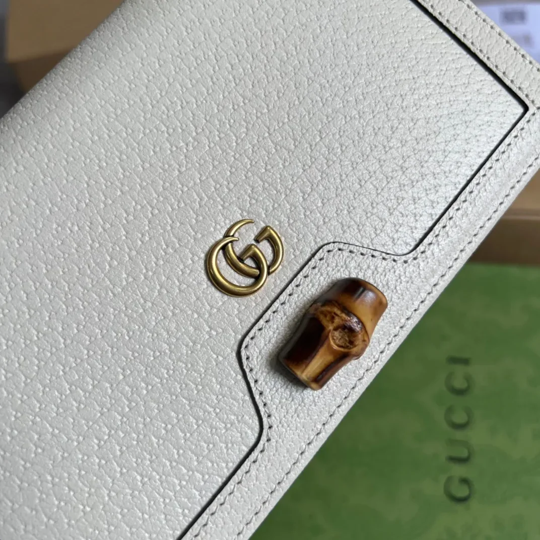 Gucci Diana Mini Bag With Bamboo White , /