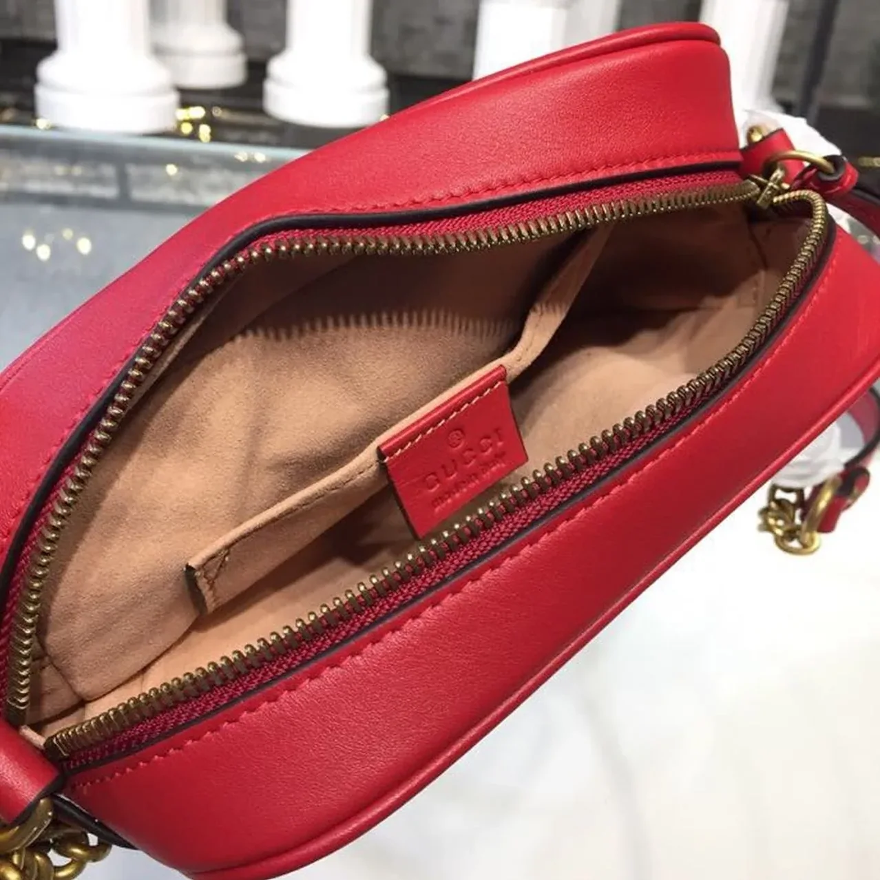 Gucci GG Marmont Matelassé Mini Bag Black Matelassé Chevron /