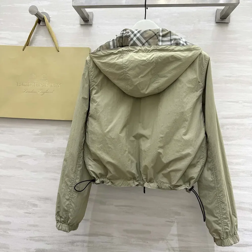 Burberry Cropped Reversible Check Hooded Jacket for Women Burberry Cropped Reversible Check Hooded Jacket for Women