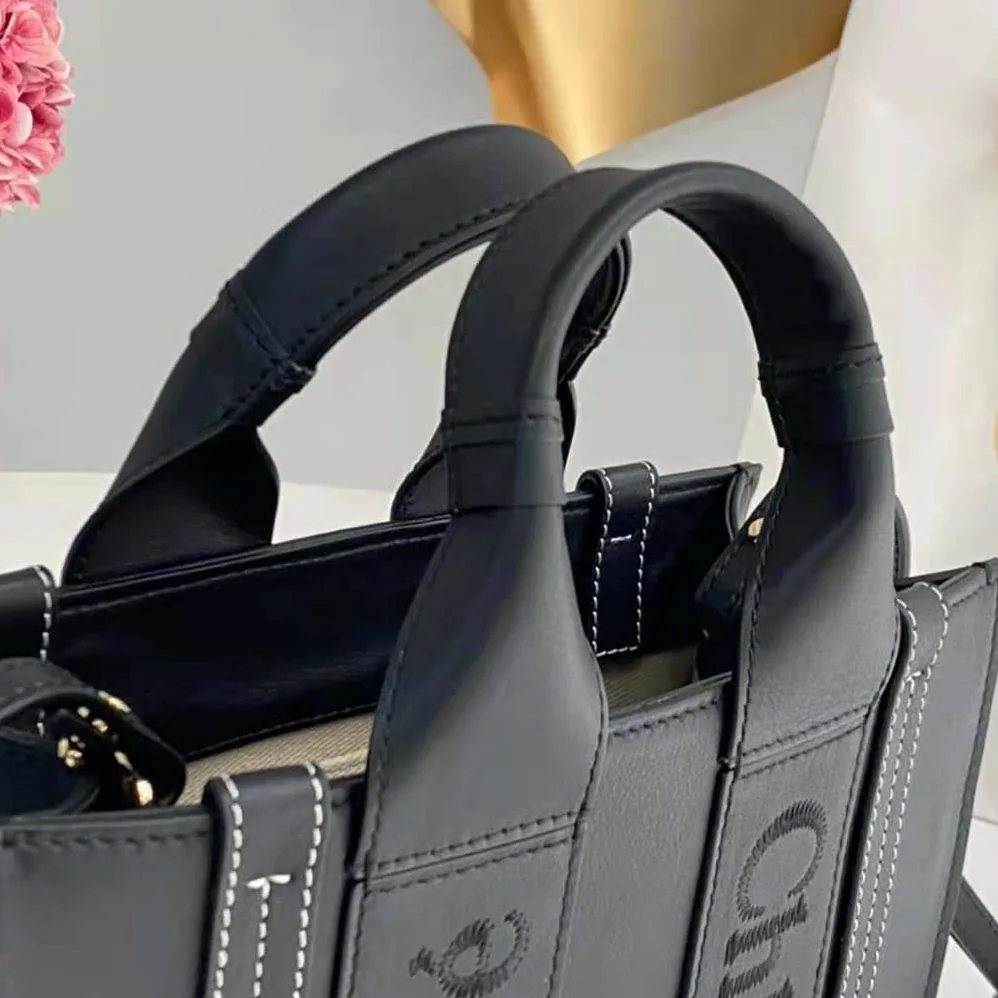 Chloe Mini Woody Tote Bag for Women in Black Chloe Mini Woody Tote Bag for Women in Black