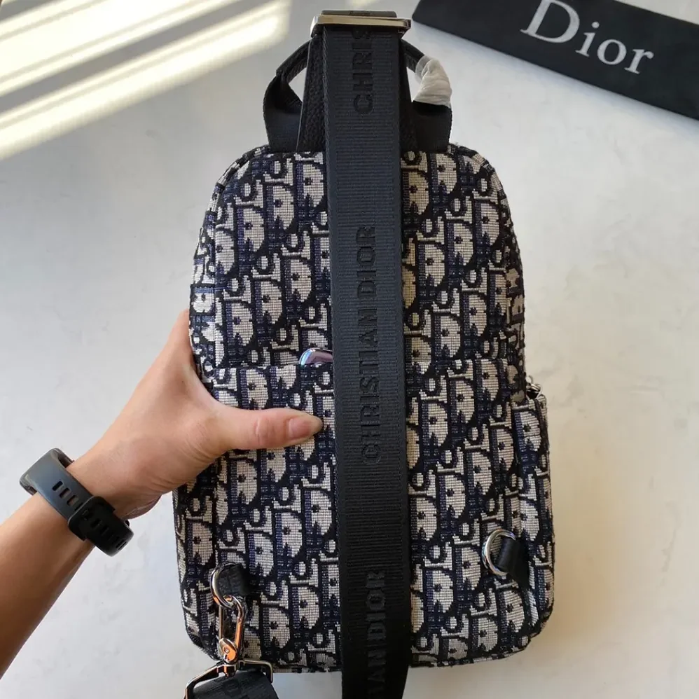 Dior Sling Bag Black and Beige Dior Oblique Jacquard for Men Dior Sling Bag Black and Beige Dior Oblique Jacquard for Men